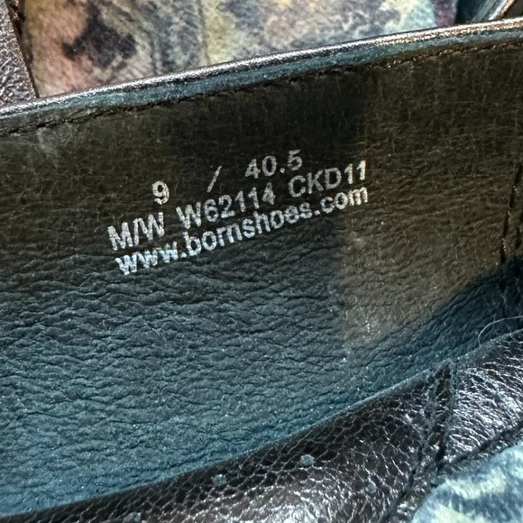 Born Lily Bronze Metallic Cross Soft Leather Ballet Flat Loafers - Size 9 - Picture 6 of 6